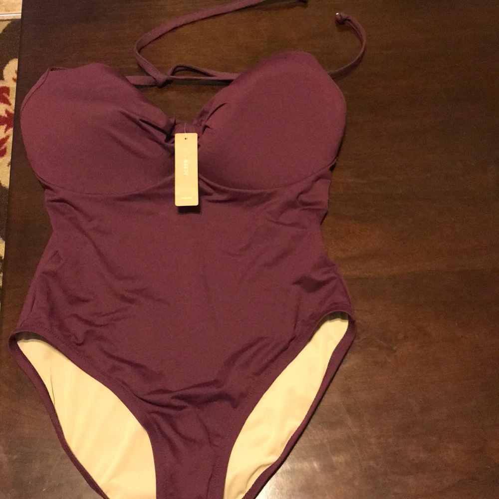 J Crew swimsuit DD cup size 8 wired new stunning